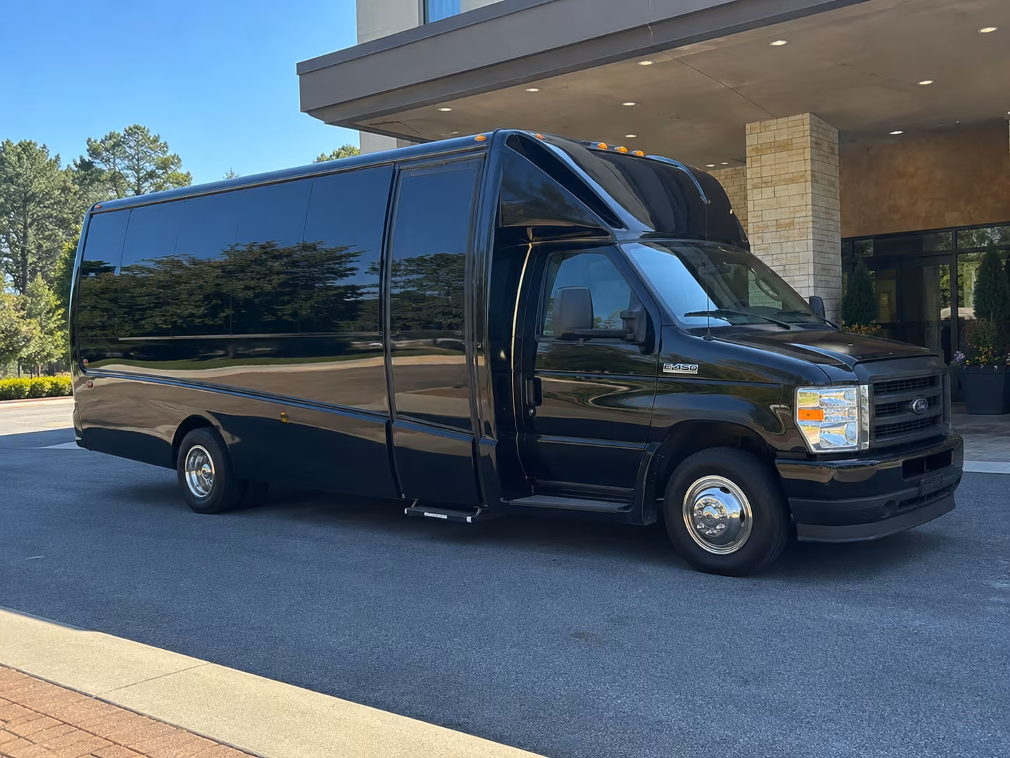 baton rouge bus rentals for louisiana road trips and texas travel