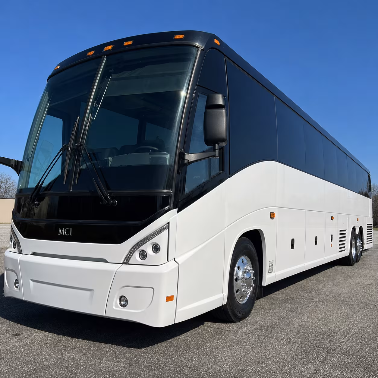 baton rouge construction and film crew shuttle buses