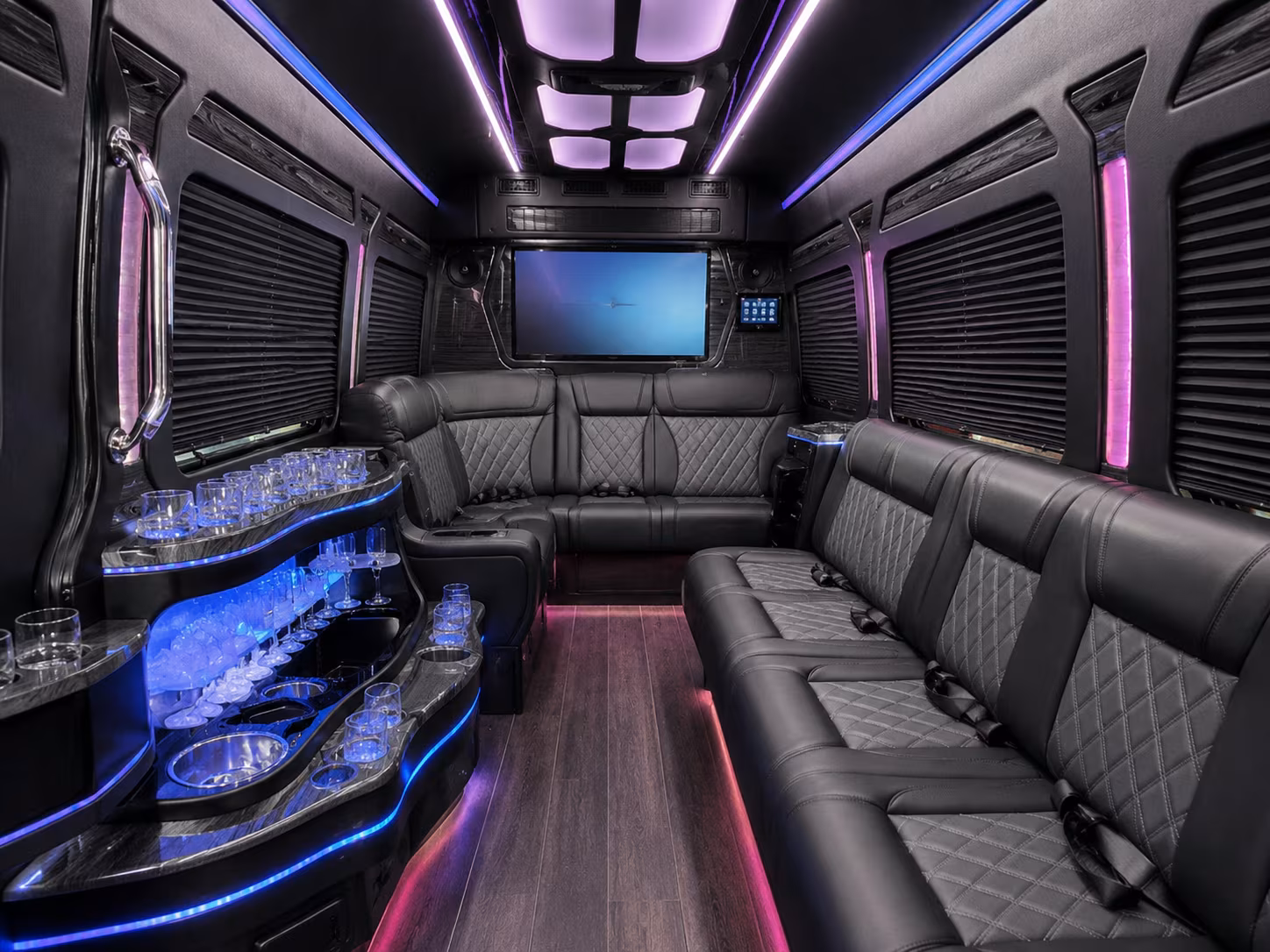 bus rental options for baton rouge trips